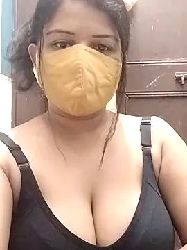 Snapshot of Dr_Chhaya chatting on October 2025 05:31:01 AM Dr Chhaya online show from October 2025 05:31:01 AM