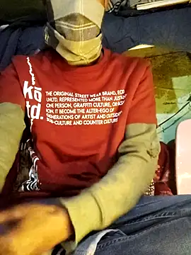 Snapshot of scmylife chatting on January 2025 06:58:02 PM scmylife online show from January 2025 06:58:02 PM