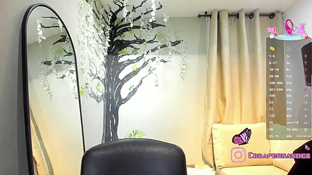 Snapshot of ebbafernandez_ chatting on May 2026 12:01:02 PM ebbafernandez online show from May 2026 12:01:02 PM