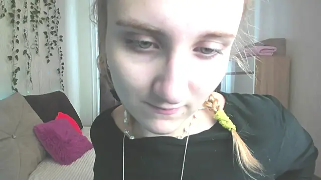 Miss Elsa  online show from February 2025 04:44:01 AM