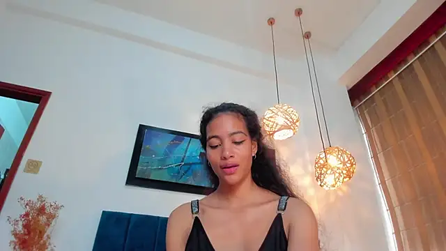 Snapshot of AntonellaHall_ chatting on February 2025 03:15:02 PM AntonellaHall online show from February 2025 03:15:02 PM