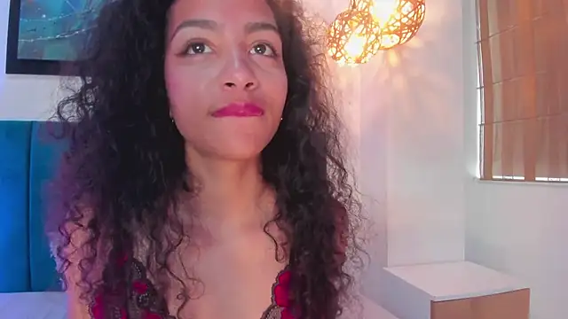 Snapshot of AntonellaHall_ chatting on March 2025 03:04:01 PM AntonellaHall online show from March 2025 03:04:01 PM