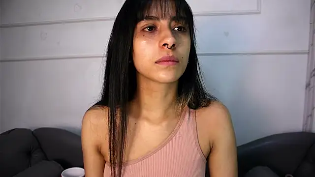 Alyssa jones online show from May 2026 03:45:02 AM