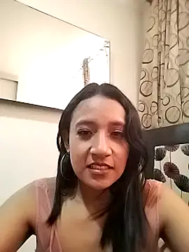 Snapshot of cami_victoria chatting on December 2024 07:12:02 PM cami victoria online show from December 2024 07:12:02 PM