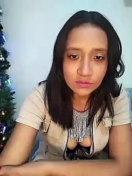 Snapshot of cami_victoria chatting on December 2024 07:07:02 PM cami victoria online show from December 2024 07:07:02 PM