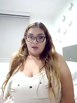 Snapshot of AntonellaAlondra4 chatting on December 2024 05:45:01 AM AntonellaAlondra4 online show from December 2024 05:45:01 AM