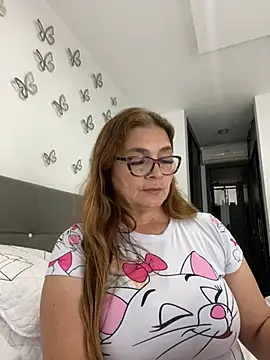 Snapshot of AntonellaAlondra4 chatting on January 2025 02:41:02 PM AntonellaAlondra4 online show from January 2025 02:41:02 PM