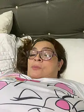 Snapshot of AntonellaAlondra4 chatting on February 2025 04:29:01 AM AntonellaAlondra4 online show from February 2025 04:29:01 AM