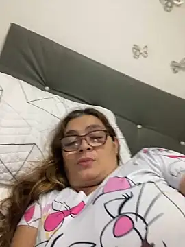 Snapshot of AntonellaAlondra4 chatting on February 2025 12:06:02 PM AntonellaAlondra4 online show from February 2025 12:06:02 PM