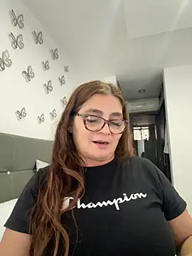 Snapshot of AntonellaAlondra4 chatting on September 2025 09:20:02 PM AntonellaAlondra4 online show from September 2025 09:20:02 PM