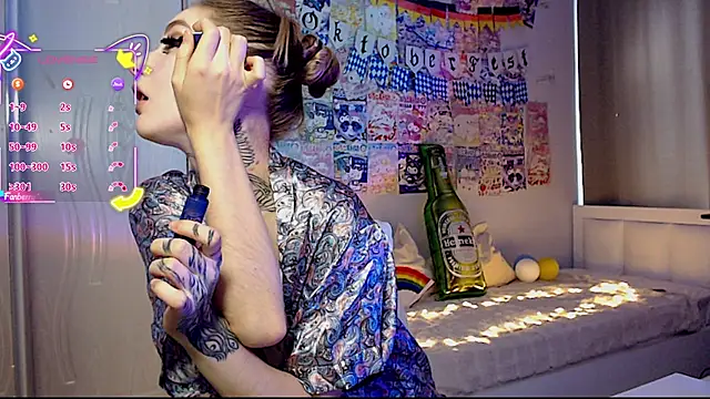 Milky way UwU online show from October 2025 10:02:01 AM