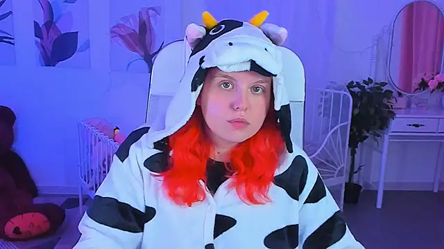 NielletaBlossom online show from February 2025 05:35:01 PM