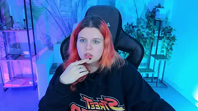 NielletaBlossom online show from March 2025 05:08:01 AM