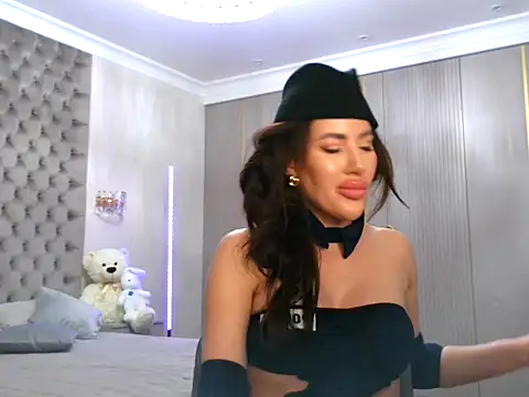 TianaPosh online show from February 2025 07:26:01 PM