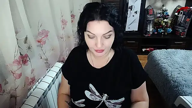 Snapshot of Lady_Boom_Wild_ chatting on December 2024 06:23:02 PM Lady Boom Wild online show from December 2024 06:23:02 PM