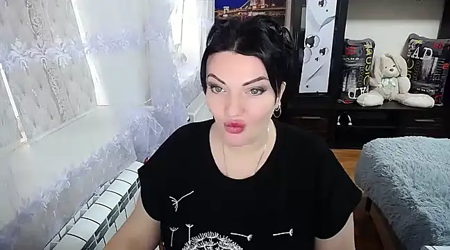 Snapshot of Lady_Boom_Wild_ chatting on January 2025 10:34:01 AM Lady Boom Wild online show from January 2025 10:34:01 AM