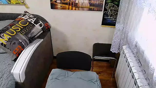 Lady Boom Wild  online show from November 2025 01:14:02 PM