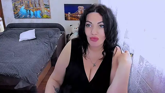 Lady Boom Wild  online show from April 2026 07:47:01 AM