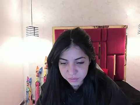 Violet m online show from September 2025 11:33:02 AM