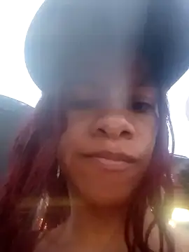 Snapshot of IssabellaJones chatting on March 2025 11:04:01 PM IssabellaJones online show from March 2025 11:04:01 PM