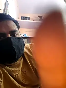 Snapshot of bobbyronak chatting on November 2025 07:08:02 PM bobbyronak online show from November 2025 07:08:02 PM