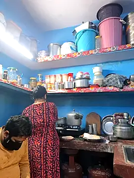 Snapshot of bobbyronak chatting on November 2025 10:26:01 AM bobbyronak online show from November 2025 10:26:01 AM