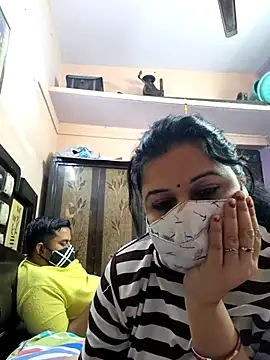 Snapshot of bobbyronak chatting on November 2025 06:41:02 PM bobbyronak online show from November 2025 06:41:02 PM