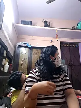 Snapshot of bobbyronak chatting on December 2025 07:10:02 PM bobbyronak online show from December 2025 07:10:02 PM