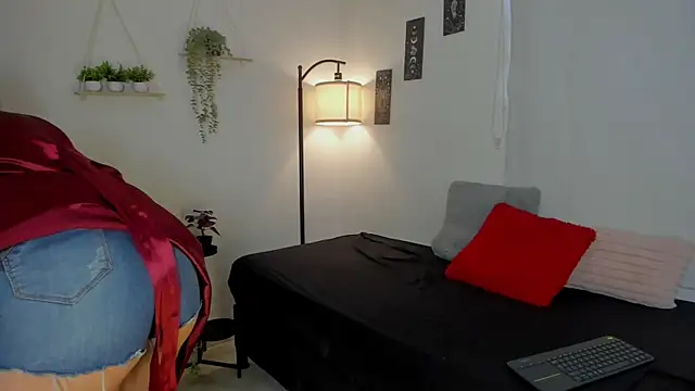 Snapshot of sara_sweet9 chatting on November 2025 07:24:02 PM sara sweet9 online show from November 2025 07:24:02 PM