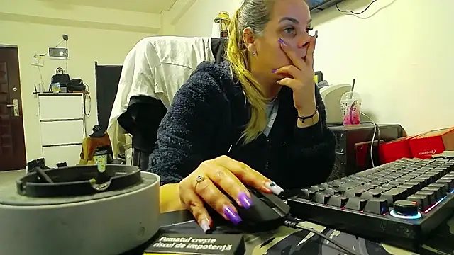 DomMichelle online show from February 2026 09:15:02 PM