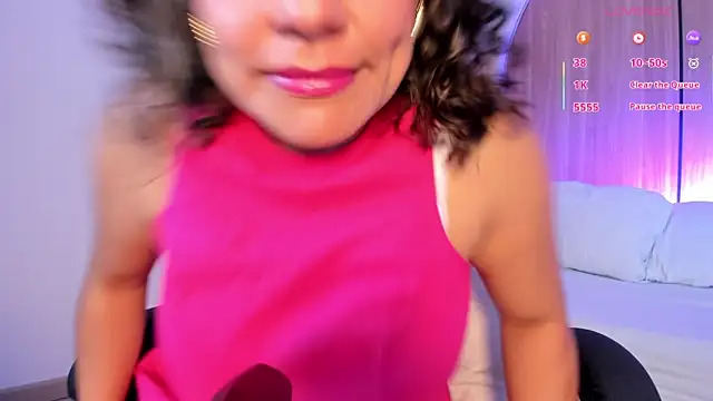 gipsela gomez online show from November 2025 07:36:02 PM