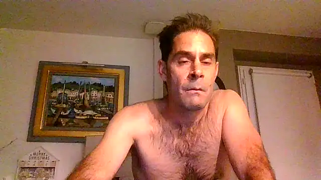 Vespa Crabo online show from December 2024 06:55:02 PM