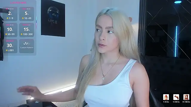 miacarperr1 online show from February 2026 09:30:01 PM