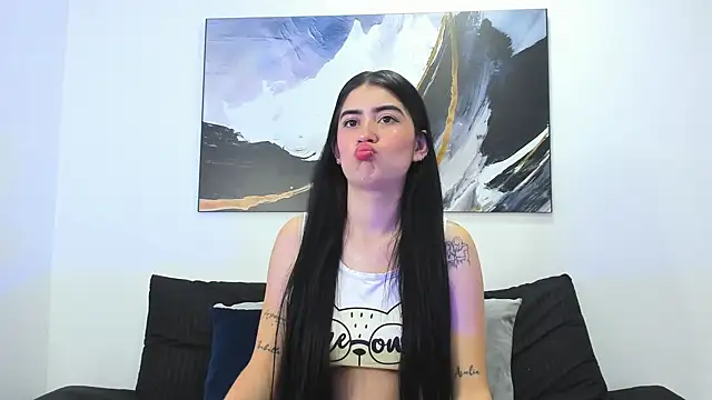 Mariia Cooper1 online show from December 2024 02:38:02 PM