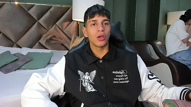 Snapshot of Tyler_Rodriguez chatting on March 2025 04:49:02 AM Tyler Rodriguez online show from March 2025 04:49:02 AM