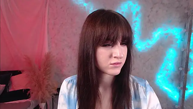 Snapshot of Oki_Vibes chatting on January 2025 06:35:01 AM Oki Vibes online show from January 2025 06:35:01 AM
