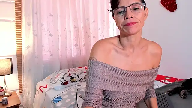 MireyaTorresGu online show from December 2024 05:33:02 PM