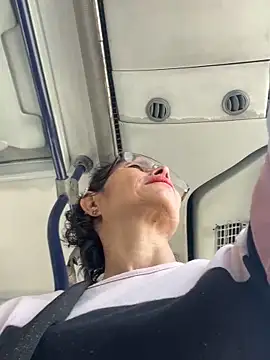 MireyaTorresGu online show from September 2025 03:16:02 PM