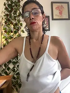 MireyaTorresGu online show from February 2026 02:51:01 PM