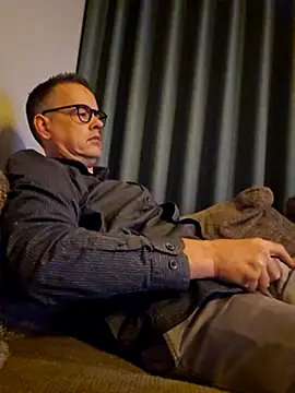 Hectorthyssen1 online show from October 2025 11:14:01 PM