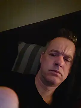 Hectorthyssen1 online show from April 2026 07:25:02 AM
