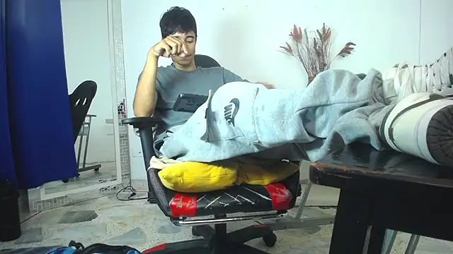 Snapshot of Zacktk7 chatting on January 2025 05:32:01 PM Zacktk7 online show from January 2025 05:32:01 PM