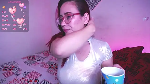 Snapshot of zarquita99 chatting on October 2025 09:32:01 AM zarquita99 online show from October 2025 09:32:01 AM