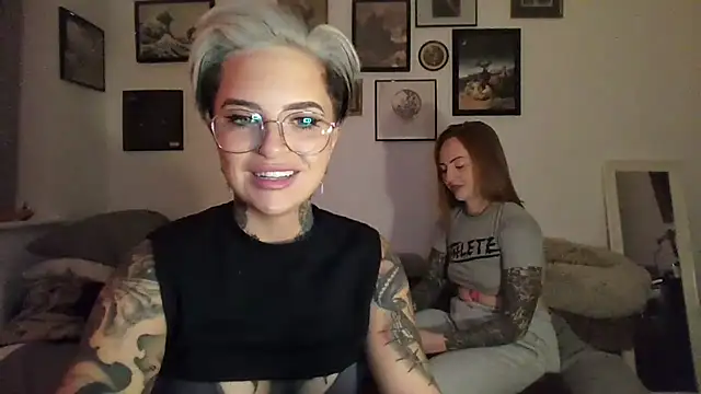 Alexandersonxo online show from October 2025 07:18:01 PM