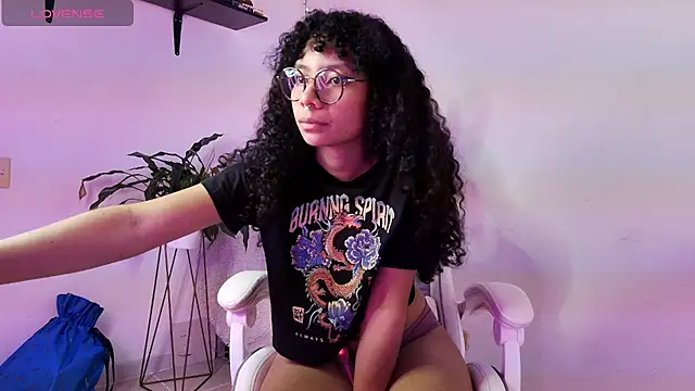 Snapshot of Elektra_williams chatting on January 2025 08:25:01 AM Elektra williams online show from January 2025 08:25:01 AM
