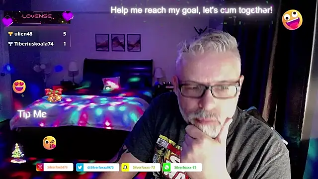 Snapshot of Silverfoxxx-73 chatting on December 2024 02:52:01 AM Silverfoxxx-73 online show from December 2024 02:52:01 AM