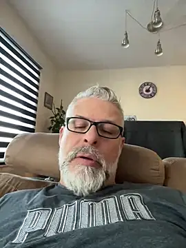 Snapshot of Silverfoxxx-73 chatting on December 2024 07:10:01 PM Silverfoxxx-73 online show from December 2024 07:10:01 PM