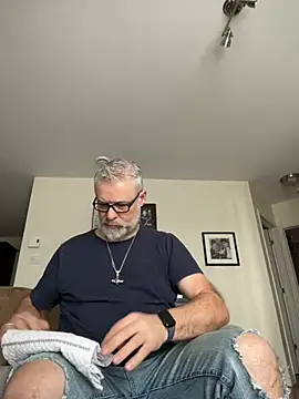 Snapshot of Silverfoxxx-73 chatting on December 2024 07:24:02 PM Silverfoxxx-73 online show from December 2024 07:24:02 PM