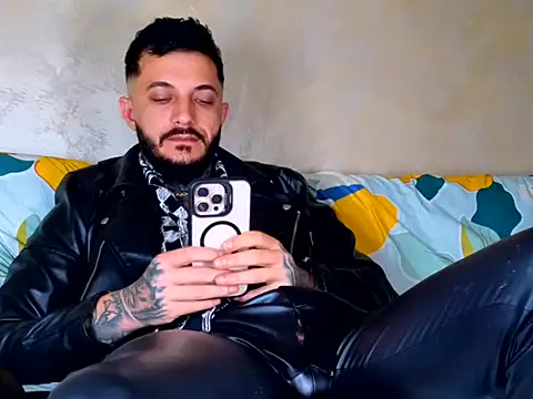 MentoXXL online show from May 2026 06:07:02 AM