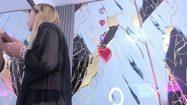 sophiee evanss  online show from February 2025 03:39:01 PM